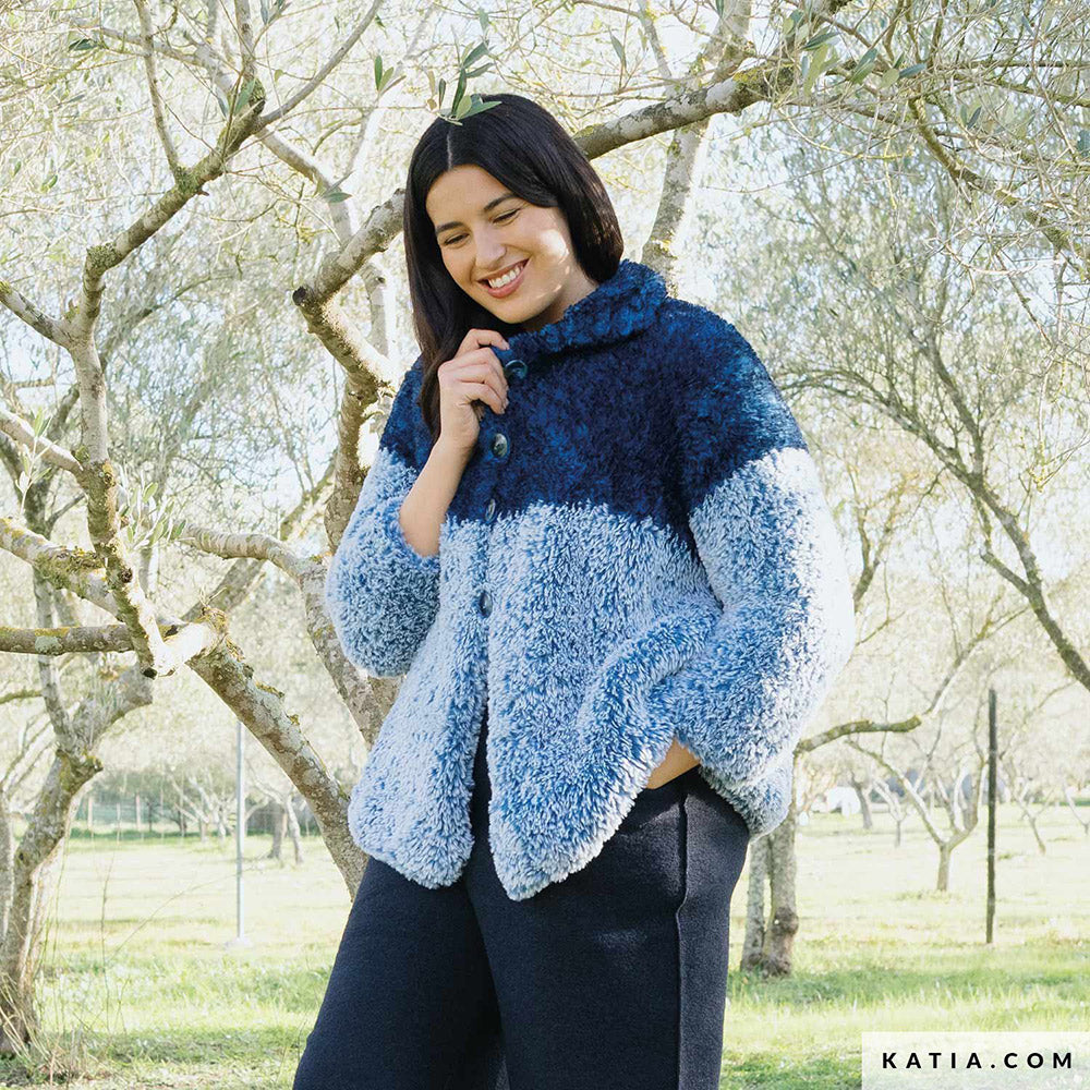 Katia Polar 113 Zwart-Perzisch Blauw - Patroon breien haken dames jas herfst winter katia — gemaakt met Katia Polar (16)