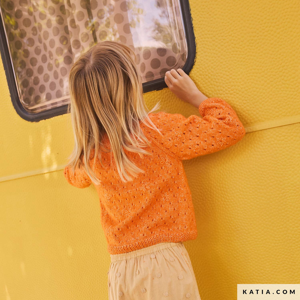 Katia Puro Cotone 59 Fuchsia - Patroon breien haken kinderen jas lente zomer katia — gemaakt met Katia Puro Cotone (2)
