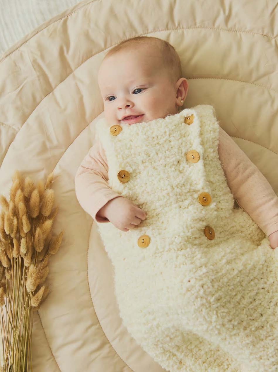 Katia Sherpa 110 Parelachtig lichtgrijs - Baby page — gemaakt met Katia Sherpa