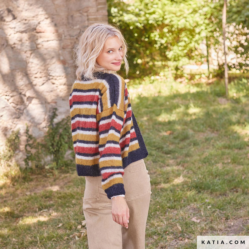 Katia Silky Mohair 104 Licht grijs - Patroon breien haken dames jas herfst winter katia — gemaakt met Katia Silky Mohair (5)