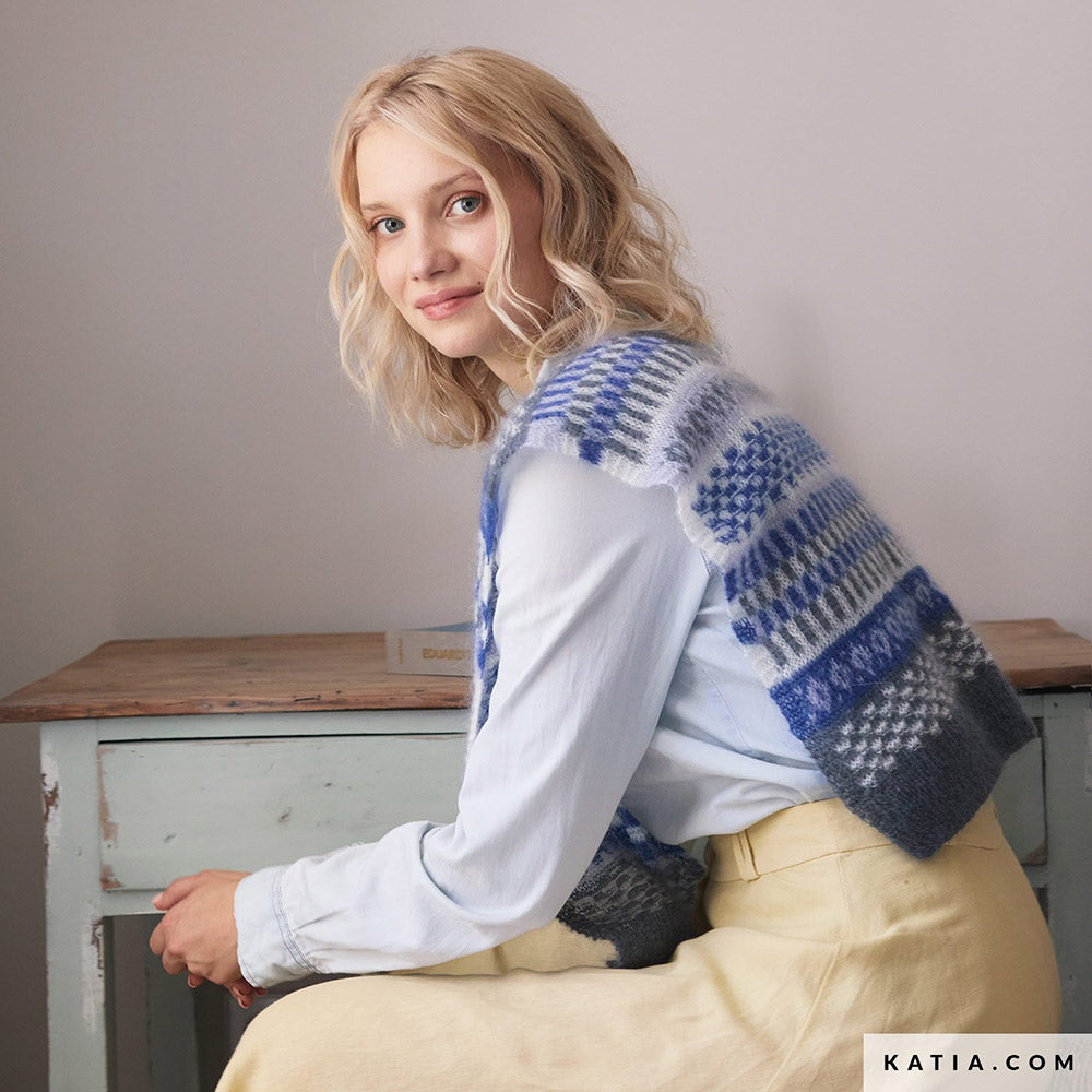 Katia Silky Mohair 104 Licht grijs - Patroon breien haken dames vest herfst winter katia — gemaakt met Katia Silky Mohair (6)
