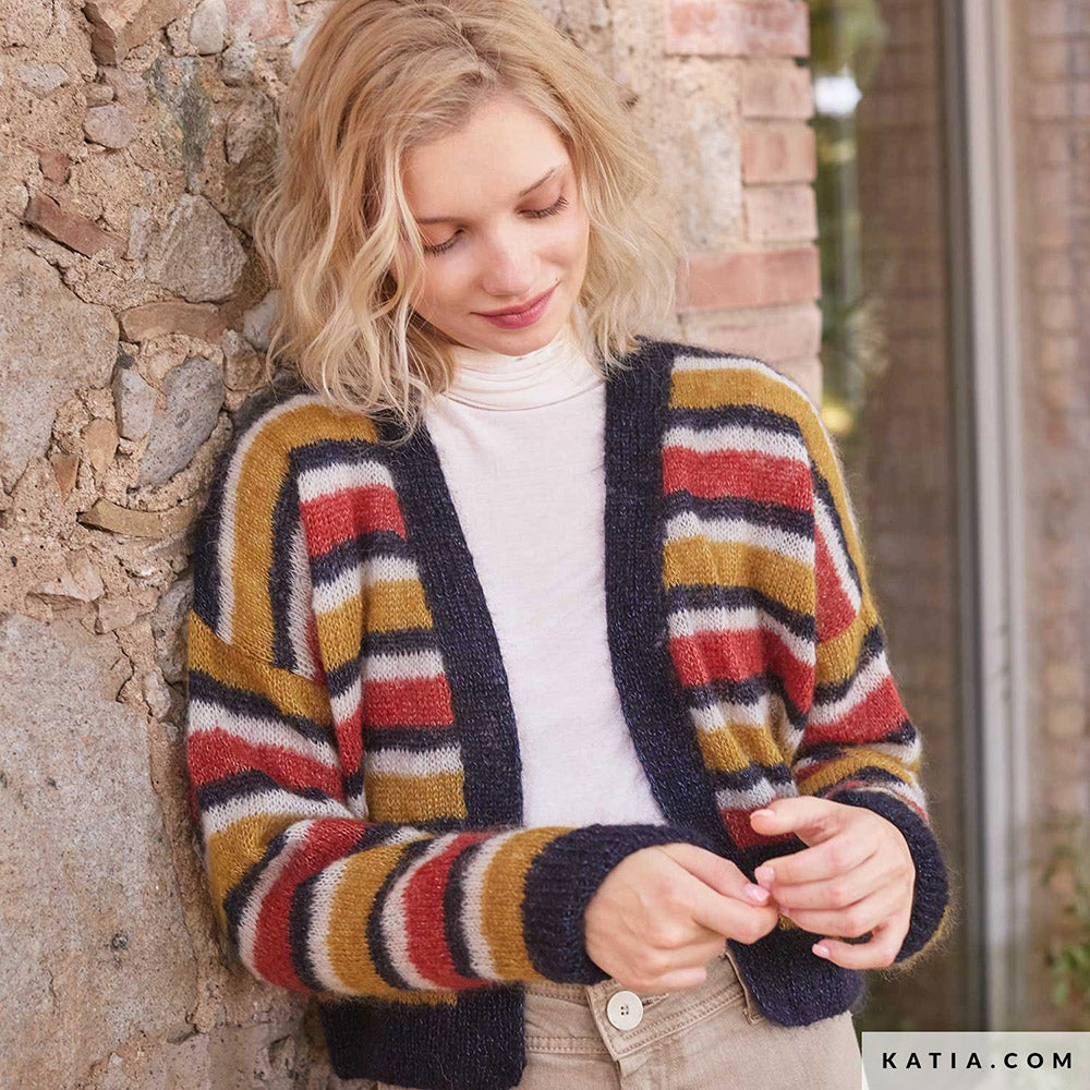 Katia Silky Mohair 104 Licht grijs - Patroon breien haken dames jas herfst winter katia — gemaakt met Katia Silky Mohair (8)