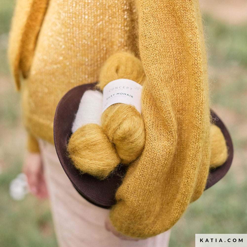 Katia Silky Mohair 104 Licht grijs - Patroon breien haken dames trui herfst winter katia — gemaakt met Katia Silky Mohair (12)