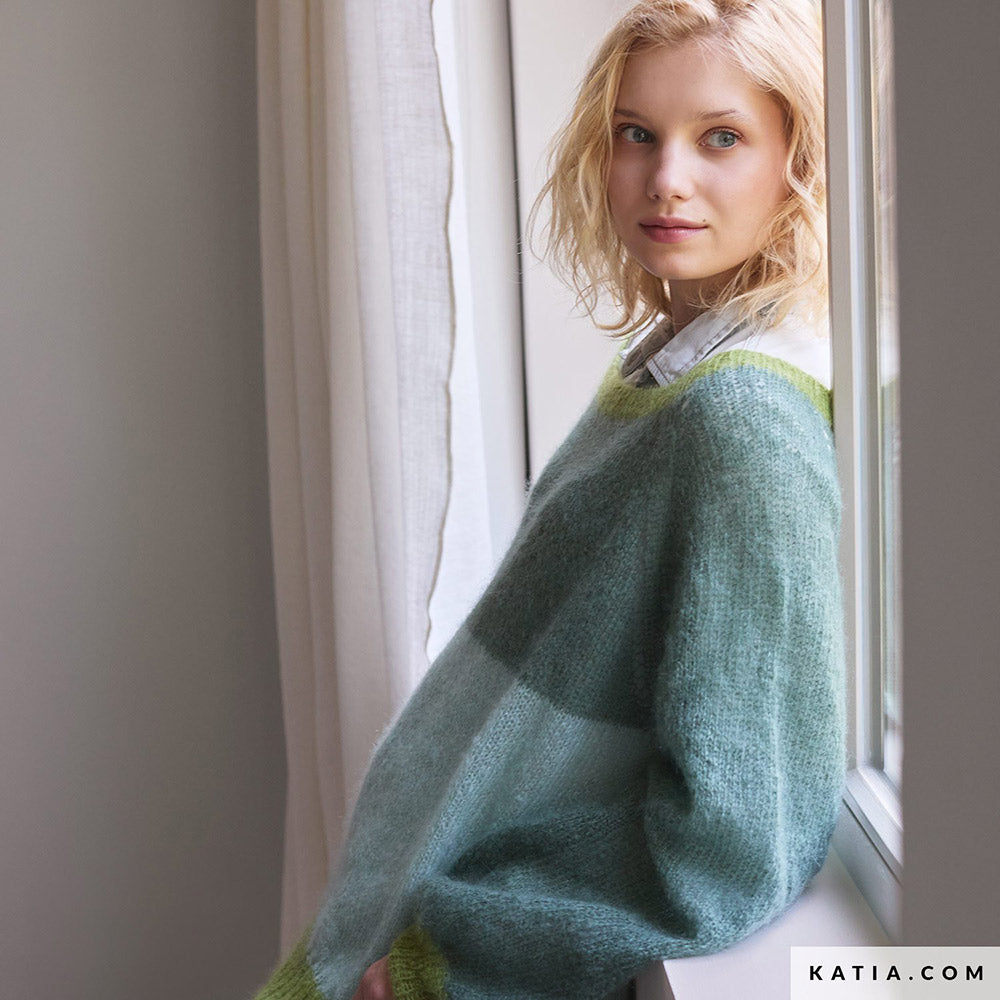 Katia Silky Mohair 104 Licht grijs - Patroon breien haken dames trui herfst winter katia — gemaakt met Katia Silky Mohair (15)