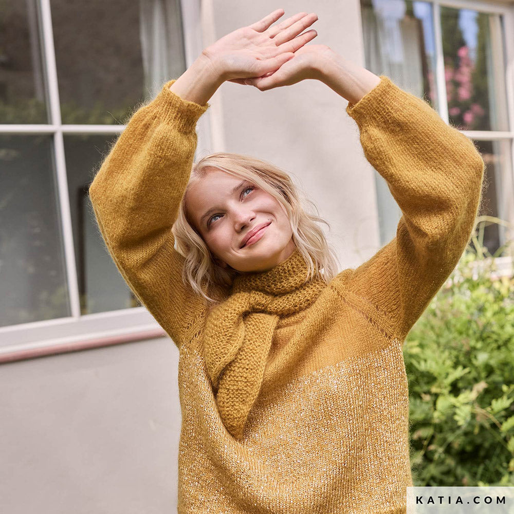 Katia Silky Mohair 104 Licht grijs - Patroon breien haken dames omslagdoek herfst winter katia — gemaakt met Katia Silky Mohair (2)