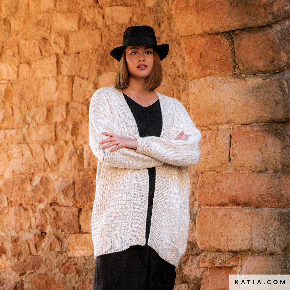 Katia Super Merino 043 Petrol - Patroon breien haken dames jas herfst winter katia — gemaakt met Katia Super Merino (5)