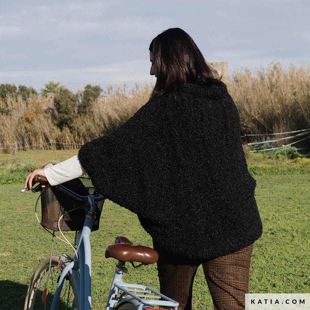 Katia WOW - Loopy 159 Framboos rood - Patroon breien haken dames jas herfst winter katia — gemaakt met Katia WOW - Loopy (8)