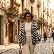 Amazing Wavy Cardigan Garen- en Haakpakket
