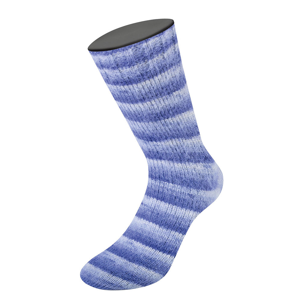 Meilenweit cosy socks soft stripes lana grossa — gemaakt met Lana Grossa Cosy Socks Soft Stripes (2) - Lana Grossa Cosy Socks Soft Stripes 101 Blauwviolet/Violetblauw/Zachtviolet/Wit