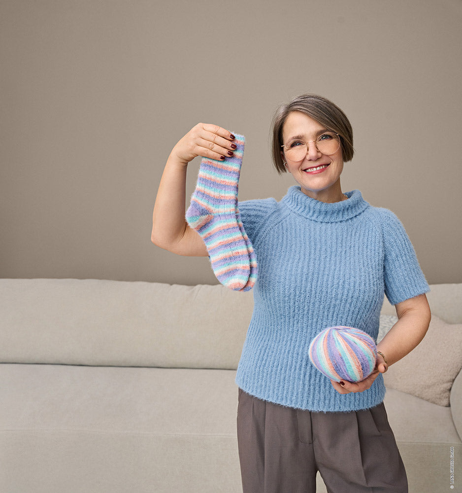 Hw cosy socks lana grossa mf — gemaakt met Lana Grossa Cosy Socks Soft Stripes - Lana Grossa Cosy Socks Soft Stripes 104 Antraciet/Donker-/Muis-/Lichtgrijs