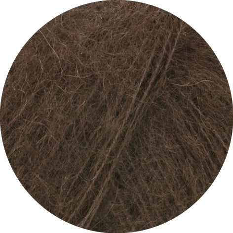 Detailfoto van Lana Grossa Filo Di Gio Donkerbruin met luchtige vezelstructuur - Lana Grossa Filo Di Gio 006 Donkerbruin