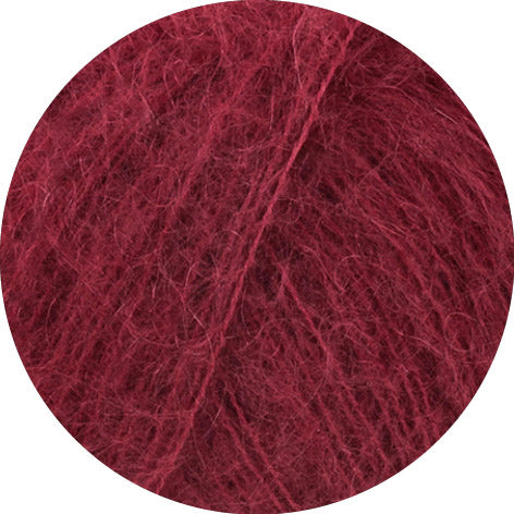 Detailfoto van Lana Grossa Filo Di Gio Bordeaux met luchtige vezelstructuur - Lana Grossa Filo Di Gio 016 Bordeaux