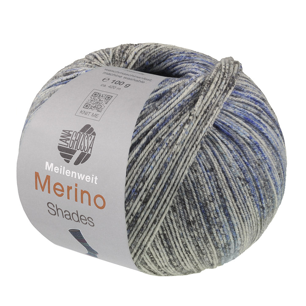 Lana Grossa Meilenweit 100 Merino Extrafine Shades 7235 bol sokkengaren in lichtgrijs, donkergrijs, lichtblauw, donkerblauw en nachtblauw - Lana Grossa Meilenweit 100 Merino Extrafine Shades 7235 Lichtgrijs/Donkergrijs/Lichtblauw/Donkerblauw/Nachtblauw