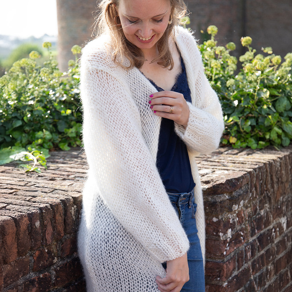 Bea vest — gemaakt met Lang Vest Elegant Breipakket