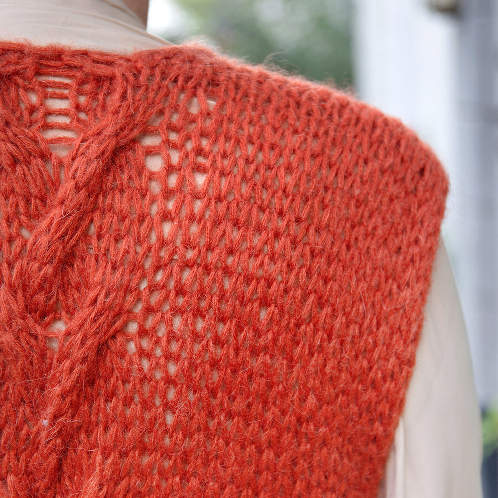 Lang vest zonder mouw — gemaakt met Lang Vest Zonder Mouw Breipakket Elegant (2)