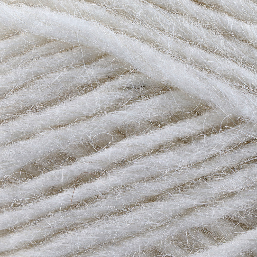 Istex Lopi Alafosslopi 0051 White - detail van het garen