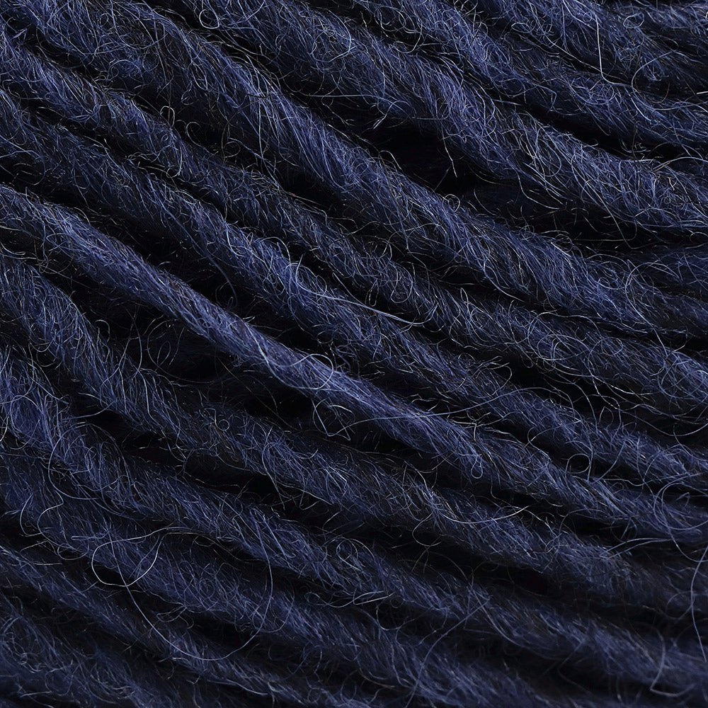 Istex Lopi Alafosslopi 1233 Space Blue - detail van het garen