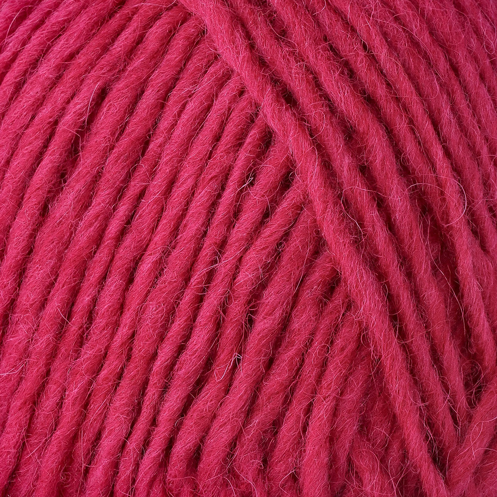 Istex Lopi Alafosslopi 1240 Dark Magenta - detail van het garen