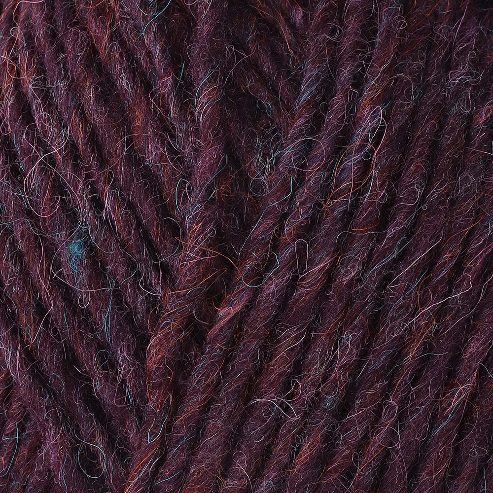 Istex Lopi Alafosslopi 9961 Bordeaux - detail van het garen
