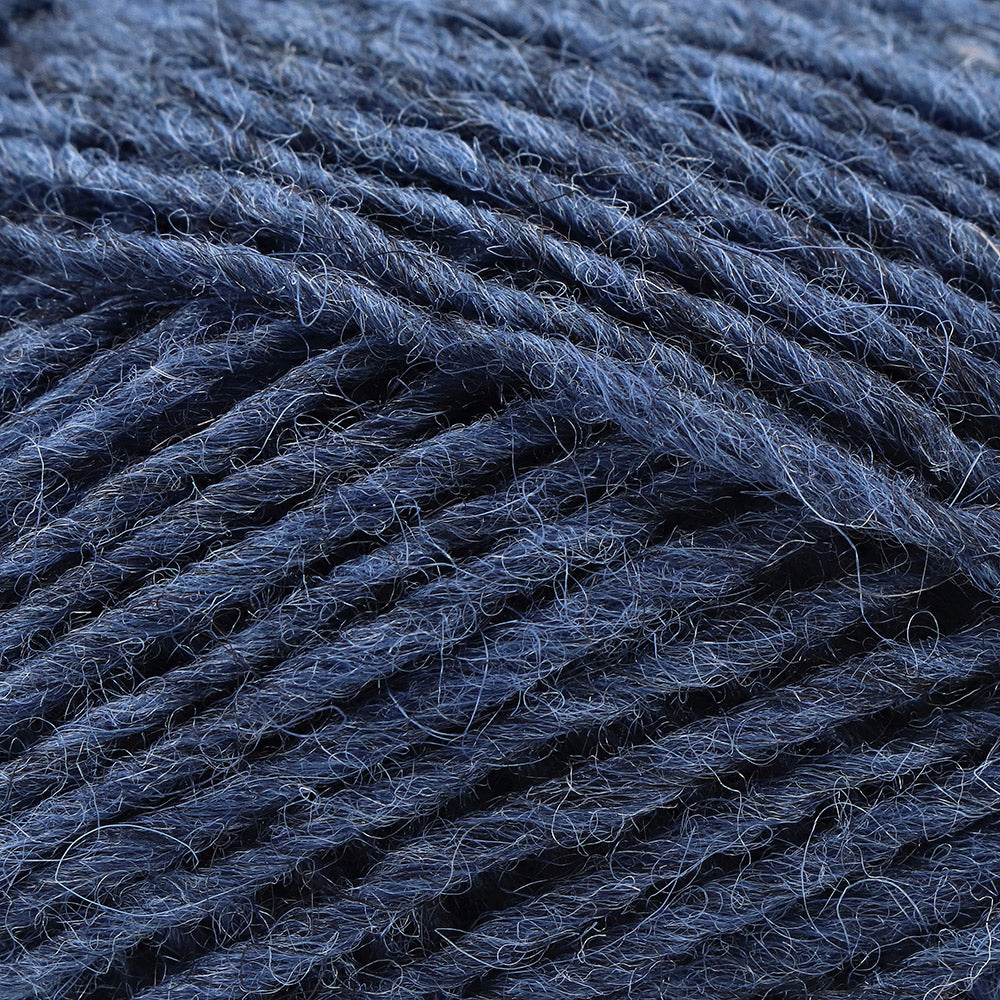 Istex Lopi Lettlopi 9419 Ocean Blue - detail van het garen