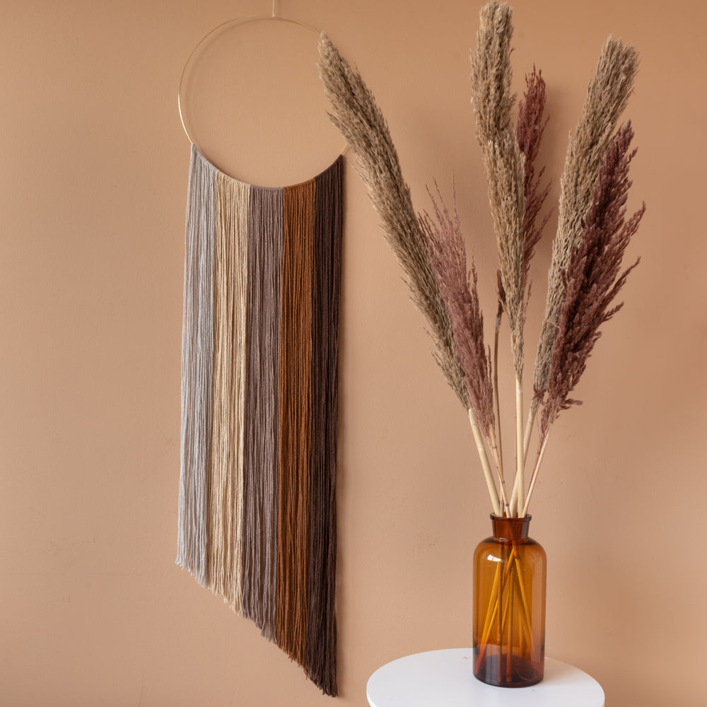 Degrade wall hanging — gemaakt met Macramé Patroon Yarn and Colors Degradé Wall Hanging 2.0 (2)