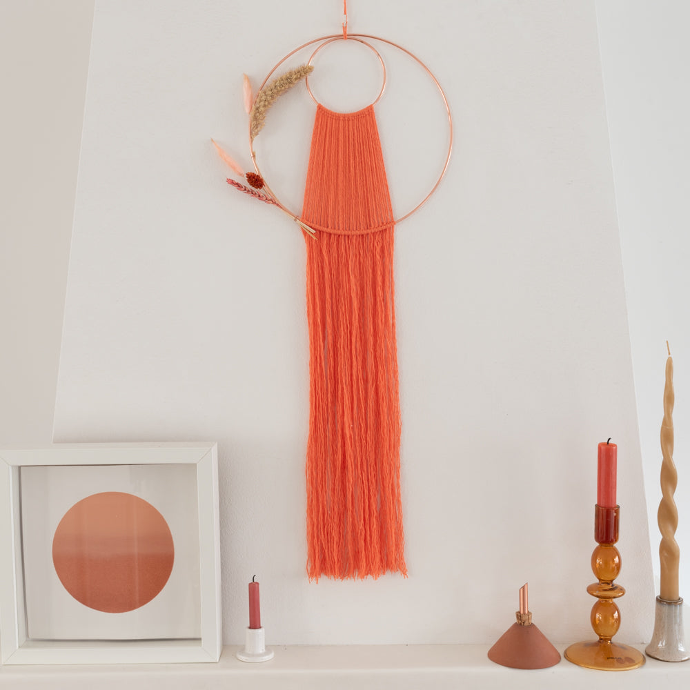 Waterfall wall hanging — gemaakt met Macramé Patroon Yarn and Colors Waterfall Wall Hanging (3)