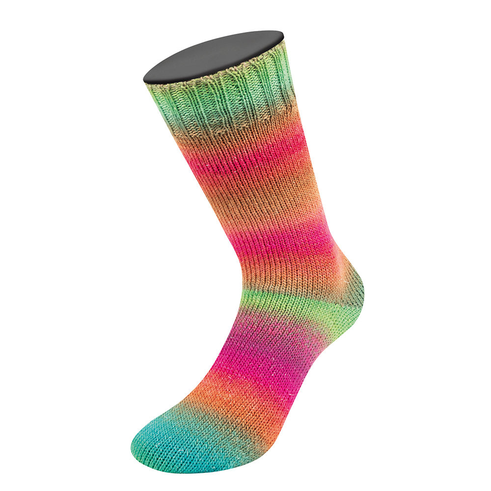 Gebreide sokken van Lana Grossa Meilenweit 100 Color Mix Sparks 7618 met kleurverloop in Framboos/Roest/Grijsgroen/Turquoise/Jade/Fuchsia - Lana Grossa Meilenweit 100 Color Mix Sparks 7618 Framboos/Roest/Grijsgroen/Turquoise/Jade/Fuchsia