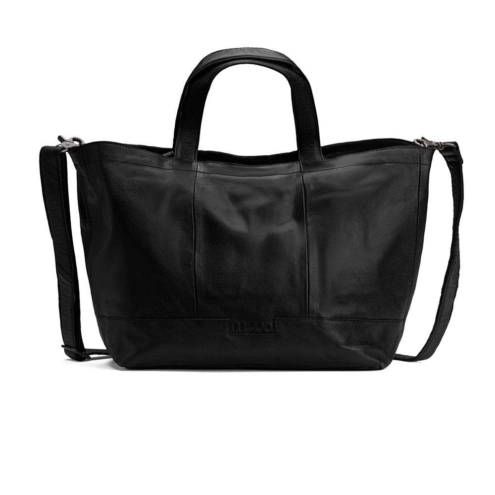 Hibablackfront feature — gemaakt met MUUD Hiba Black - Handgemaakt leren shopper met opbergvakken 27x29cm