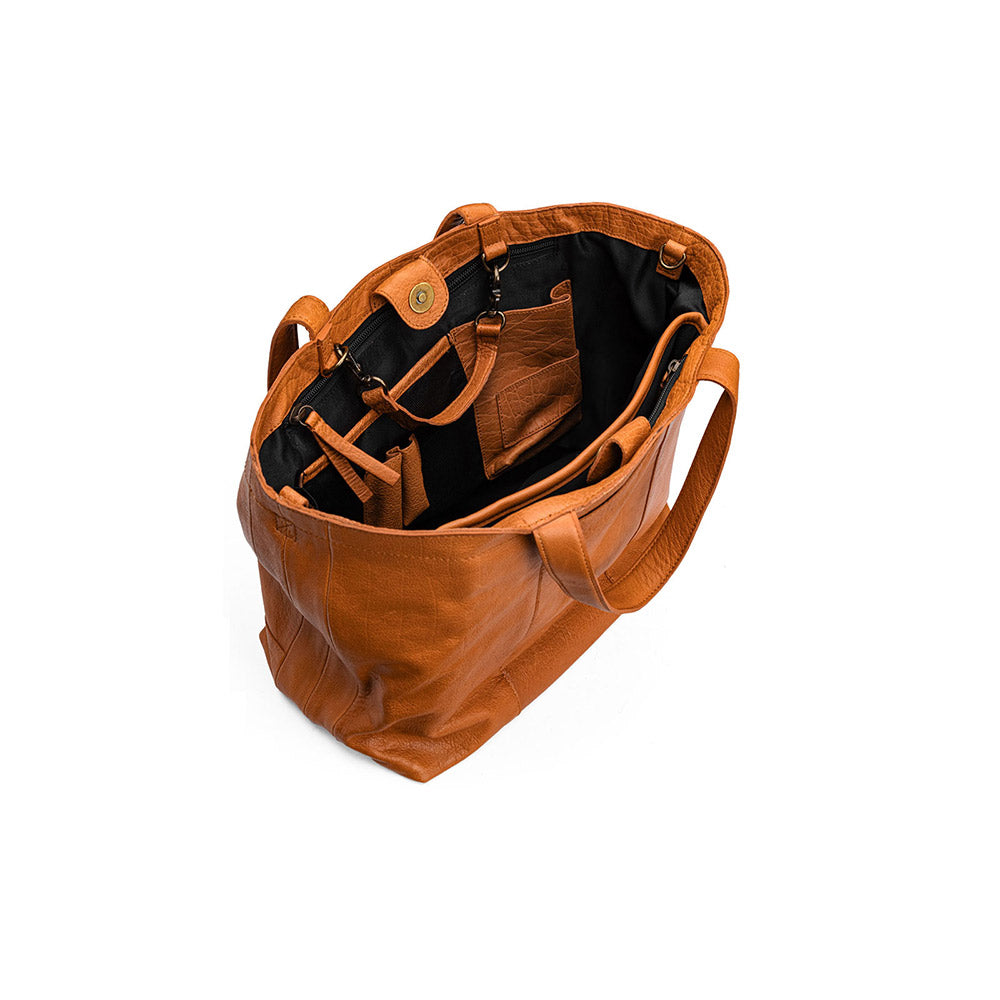 Qb whisky — gemaakt met MUUD Hiba Whisky - Handgemaakt leren shopper met opbergvakken 27x29cm (4)