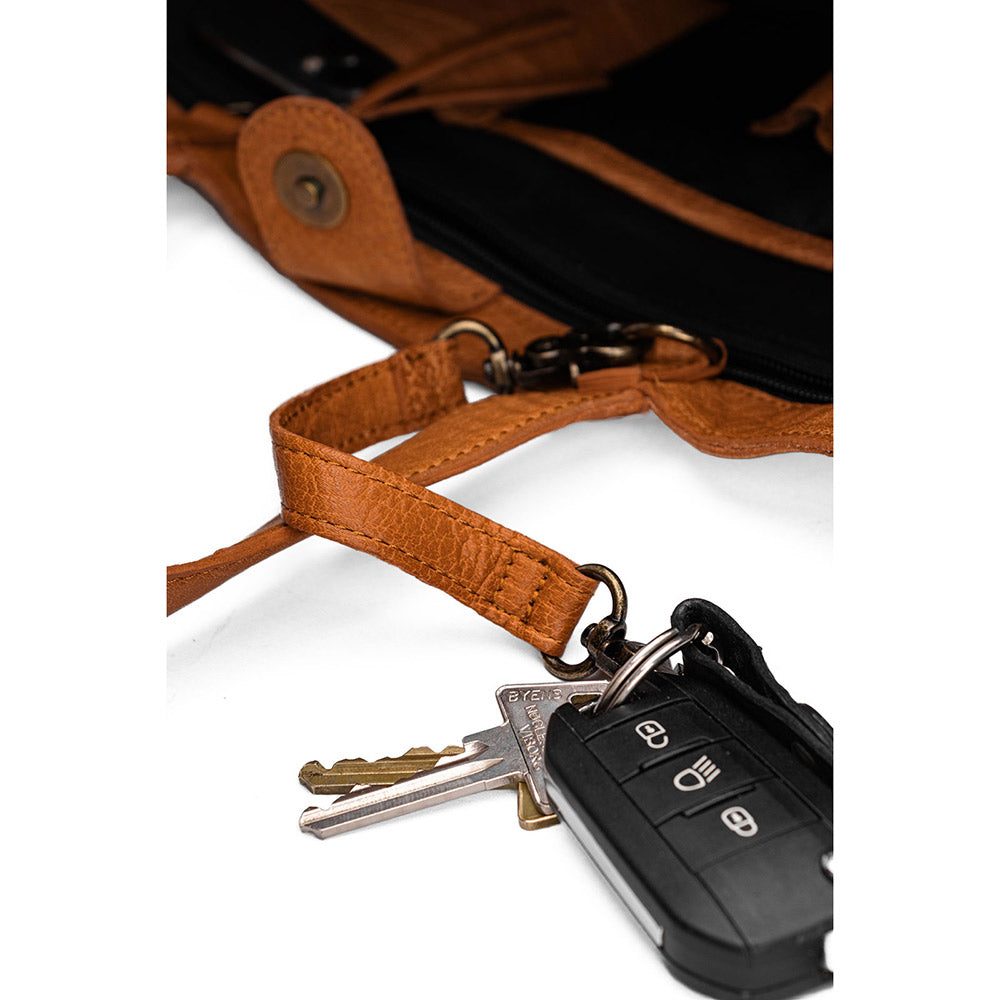 Qb whisky — gemaakt met MUUD Hiba Whisky - Handgemaakt leren shopper met opbergvakken 27x29cm
