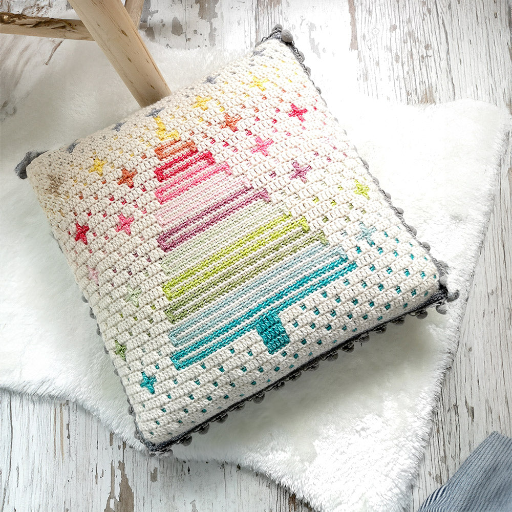 One skein of love oh xmas tree kussen — gemaakt met One Skein Of Love - Oh Xmas Tree Haakpakket
