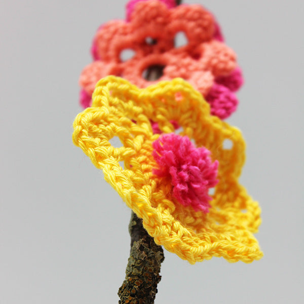 Gehaakte bloemen — gemaakt met Patroon gehaakte bloemen (Digital)