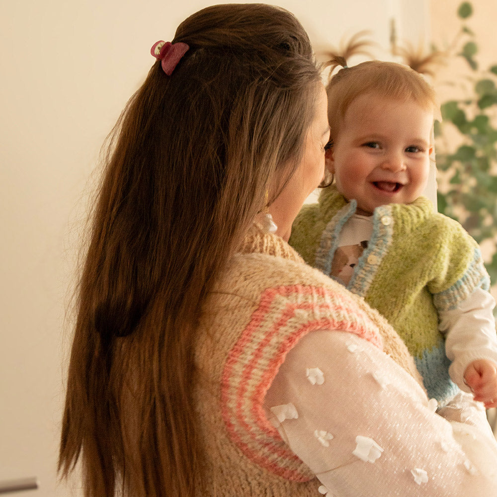 Piuma mini me — gemaakt met Piuma Mini & Me vest (Kind) Garen- en Breipakket (6)