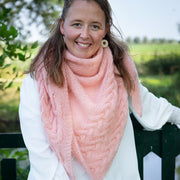 Asymmetrische Kabelsjaal Elegant Breipatroon (Digitaal)