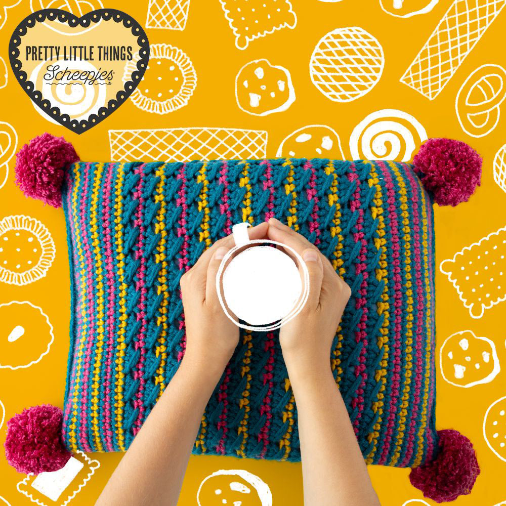 Crazy cookie cushion — gemaakt met Scheepjes Klein Maar Fijn nr.07 Zo Knus NL