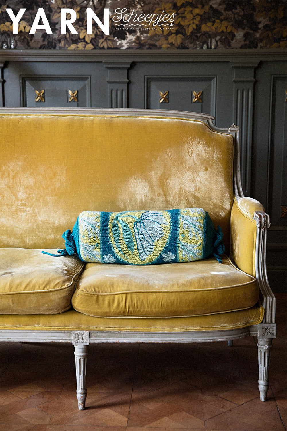 Scheepjes yarn bookazine romance acanthus bolster cushion by — gemaakt met Scheepjes YARN Bookazine