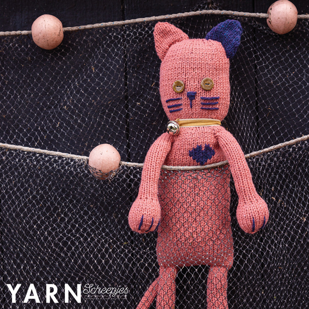 Yb photos with logos sq — gemaakt met Scheepjes YARN Bookazine (25)