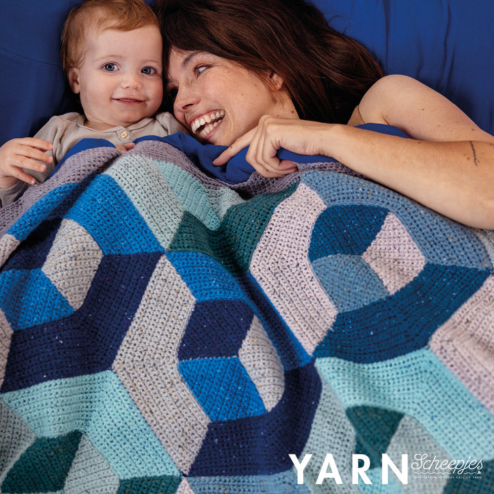 Yb photos with logos sq — gemaakt met Scheepjes YARN Bookazine (29)