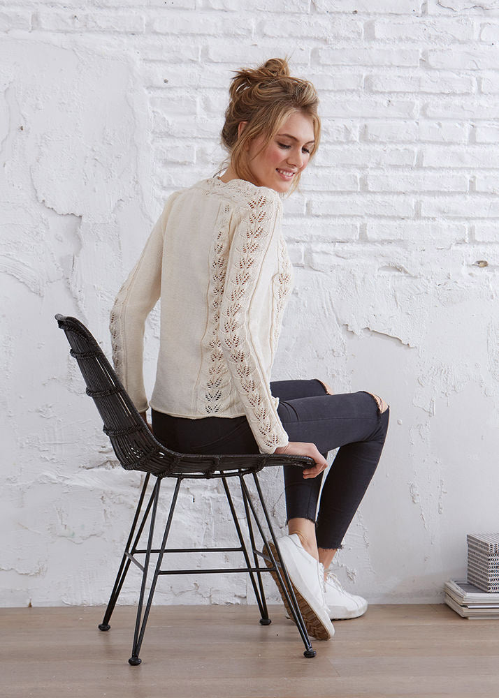 Pullover with lace panels — gemaakt met SMC Trui met Kantmotief Breipatroon
