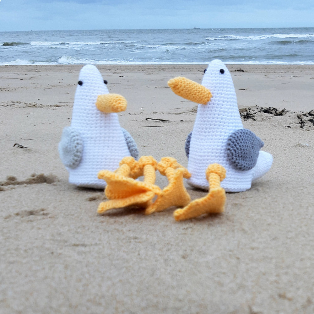 Strand en zee meeuwen — gemaakt met Strand & Zee - CB's Creations Haakpakket