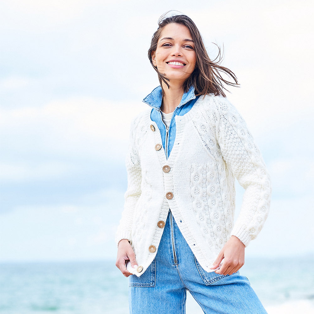 Stylecraft breipatroon Relove V- and Round Neck Cardigans (2 designs) (2)