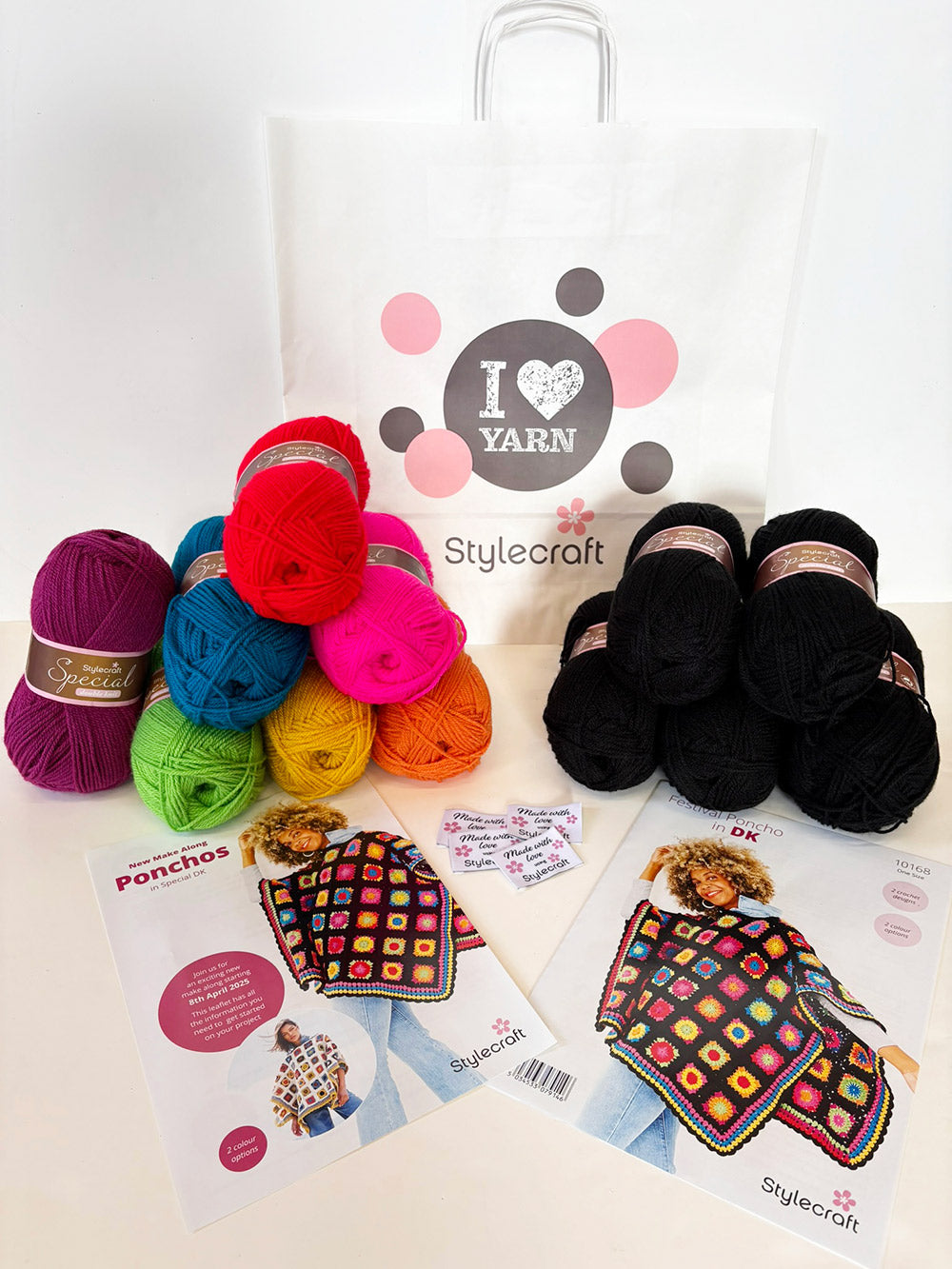 Festival yarn pack mal — gemaakt met Stylecraft MAL Festival Poncho in DK Haakpakket