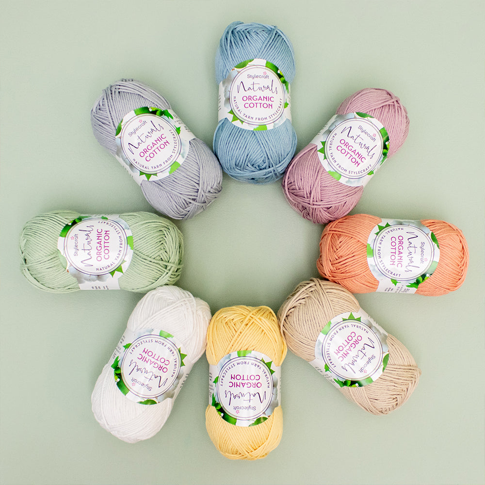 Sfeerbeeld met Stylecraft Naturals - Organic Cotton DK