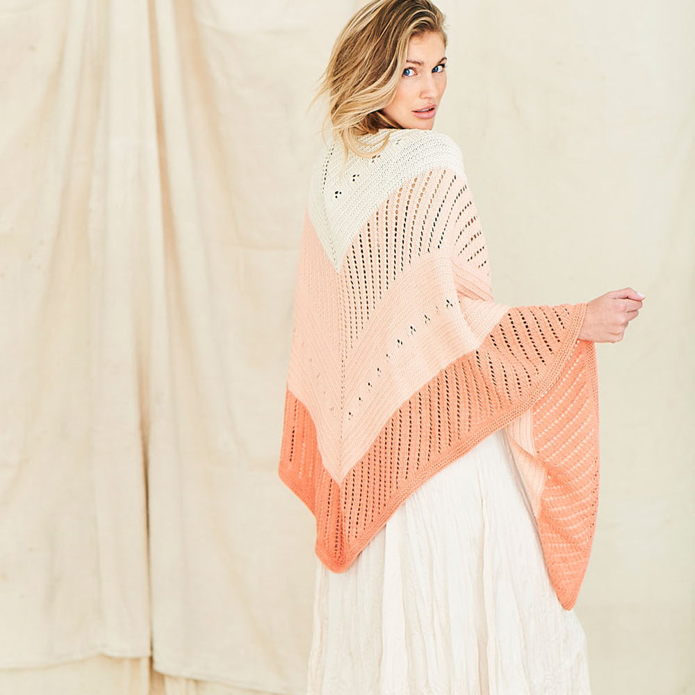 Sfeerbeeld met Stylecraft Naturals - Organic Cotton DK (5)
