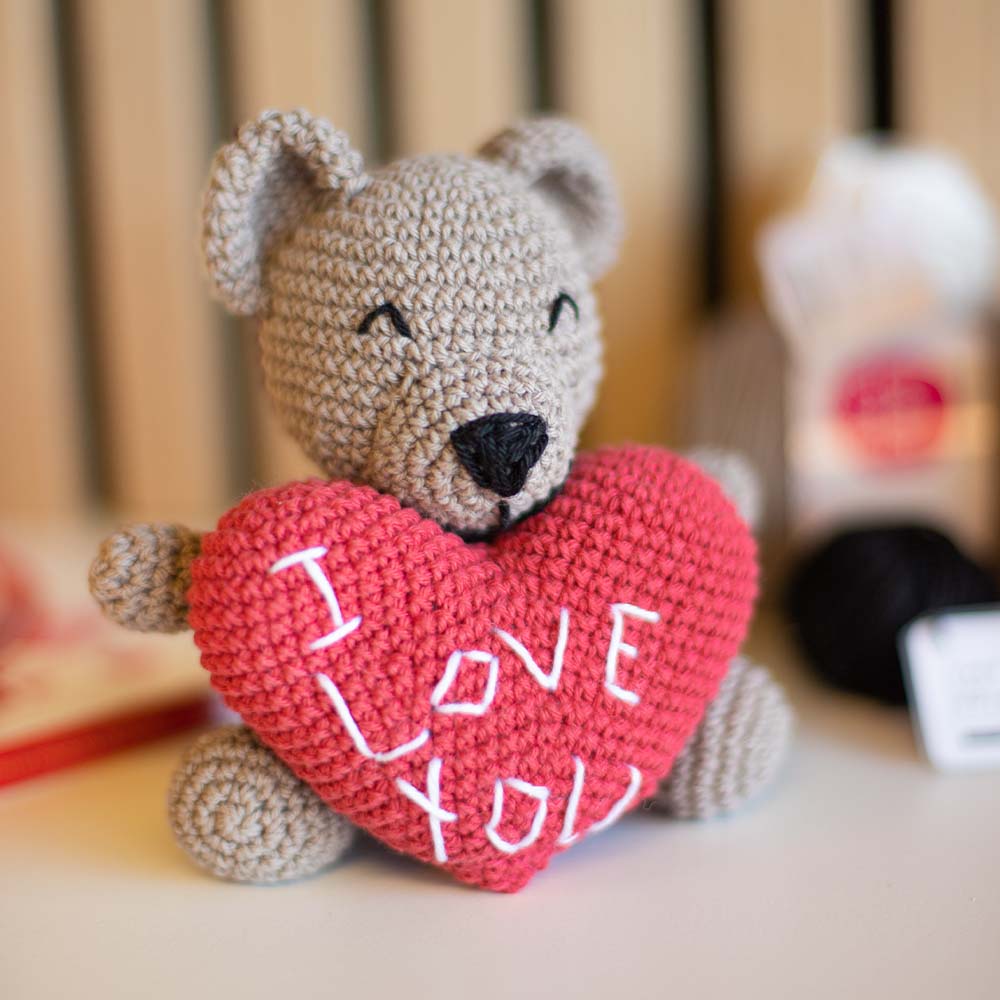Valentijn beertje — gemaakt met Valentijn Beertje 'I Love You' Haakpakket