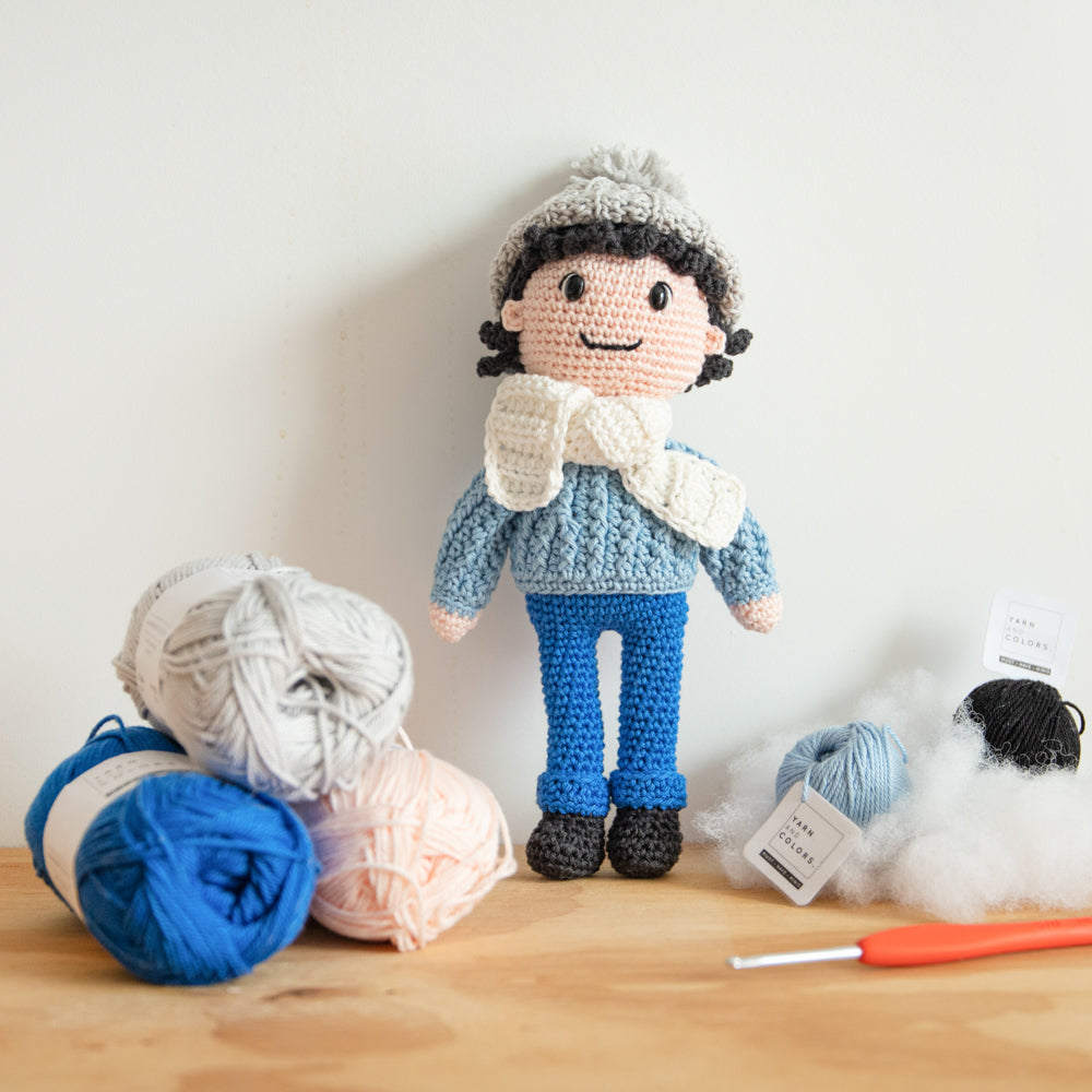 Seizoenen pop — gemaakt met Winter Poppetje Haakpatroon