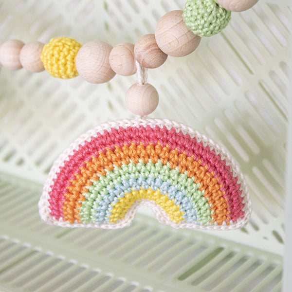 Wolplein Regenboog Wagenspanner Haakpakket (2)