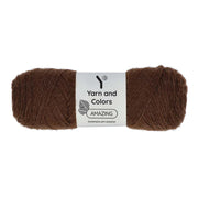 Yarn and Colors Amazing 028 Soil - bol garen in deze kleur