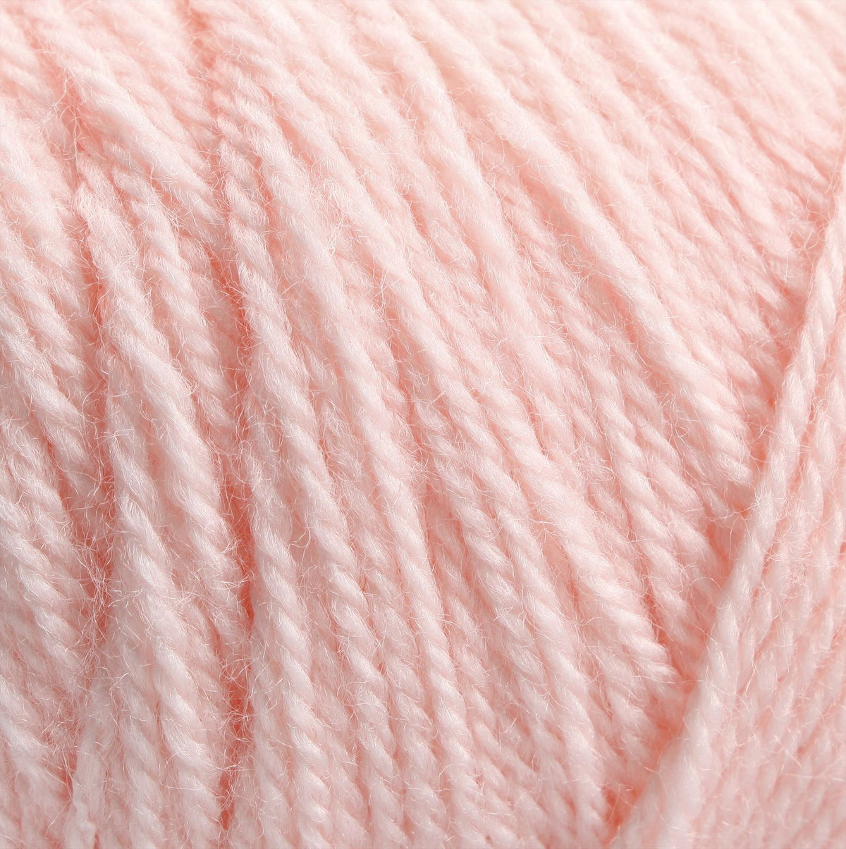 Yarn and Colors Amazing 043 Pearl - detail van het garen