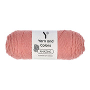 Yarn and Colors Amazing 047 Old Pink - bol garen in deze kleur